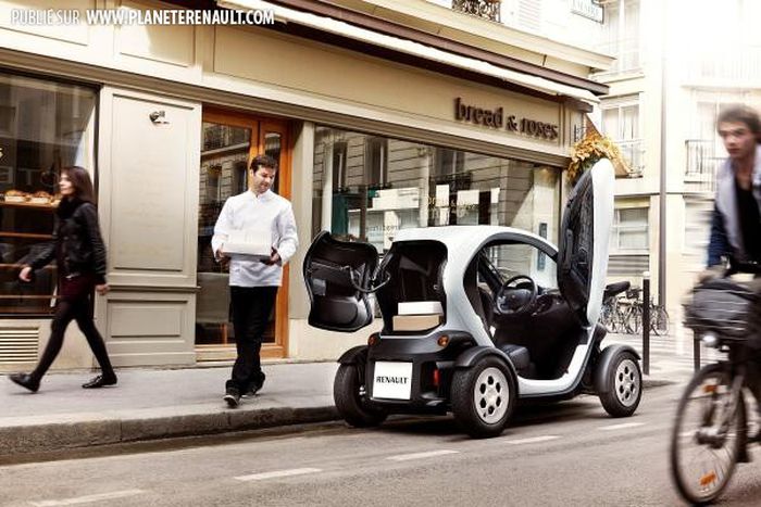 Le petit utilitaire Twizy Cargo