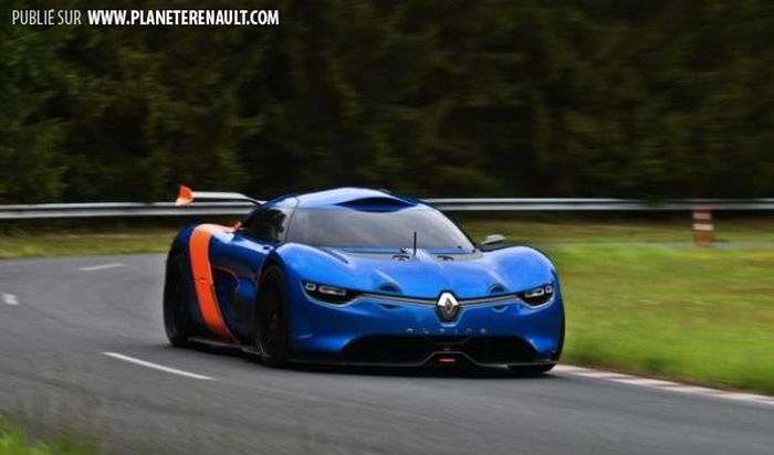 Concept-car Alpine A110-50 sur piste