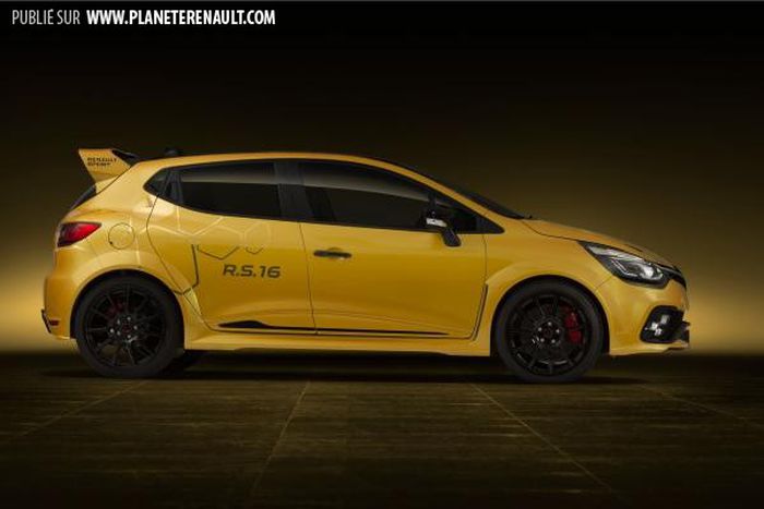 Clio R.S 16 (2016) 0