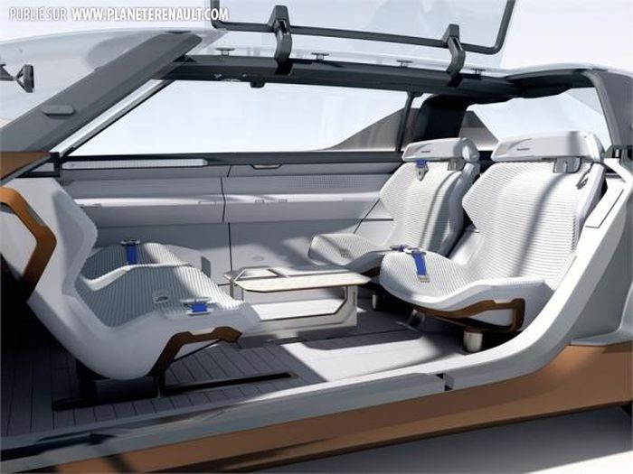 Habitacle salon roulant Renault Symbioz