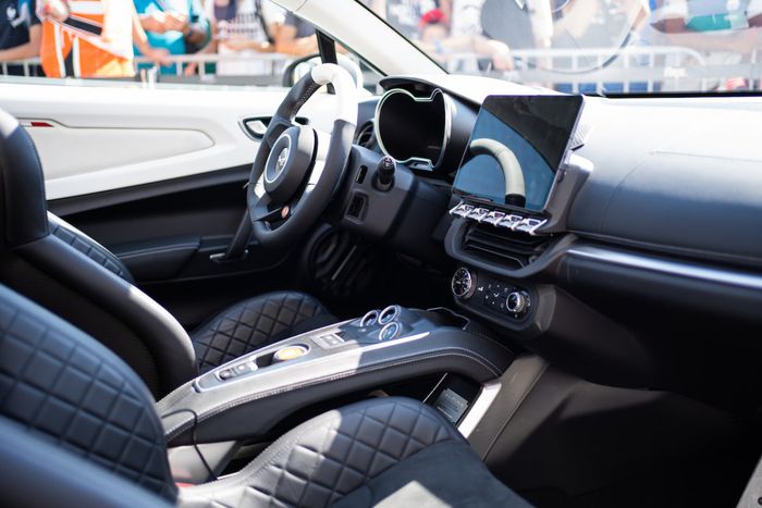 La planche de bord de l'A110 E-Ternité