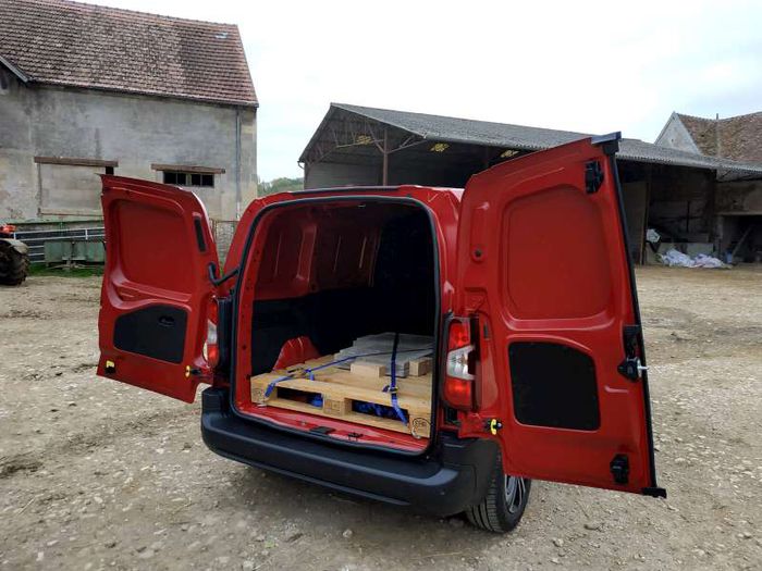 Le Citroën Berlingo offre le plus grand volume de chargement avec 4,4 m3