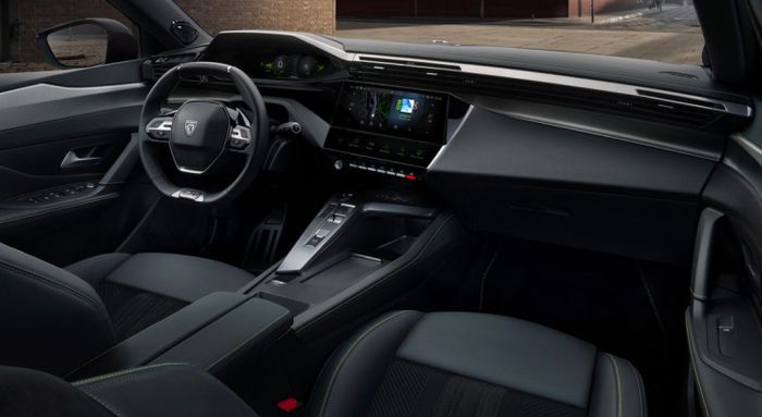 La planche de bord de la Nouvelle 408 est identique à la 308