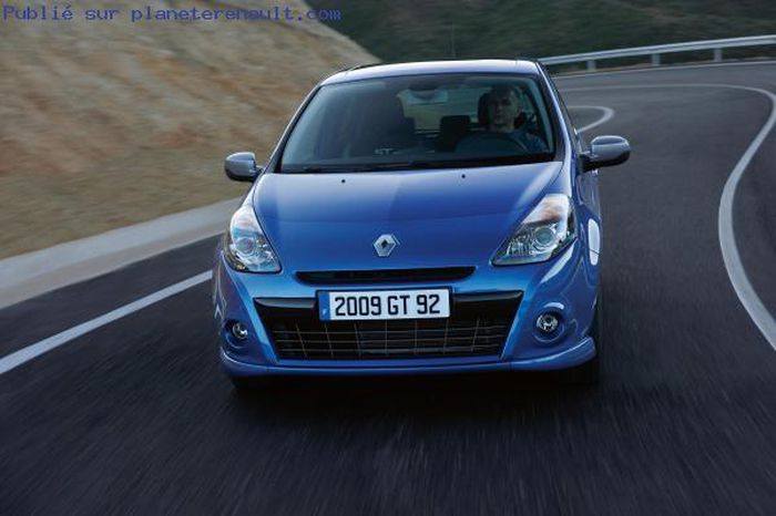La Clio III restylée et GT officiellement présentée 0