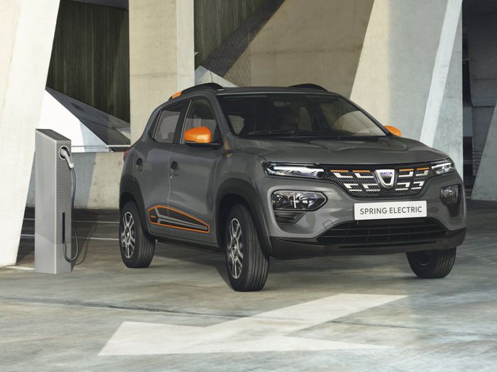 La Nouvelle Dacia Spring disponible en centre de location E.Leclerc