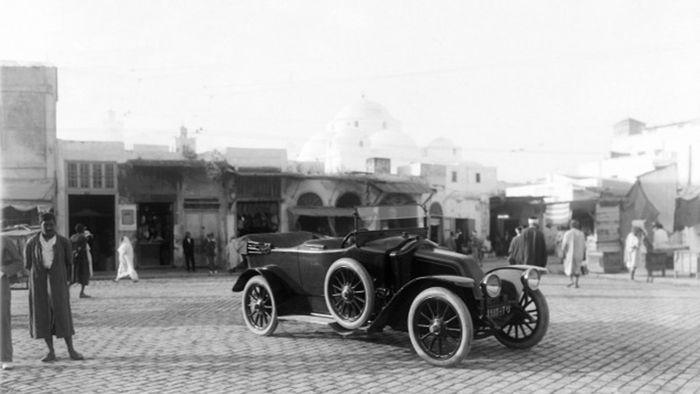 Renault 12CV Type JM