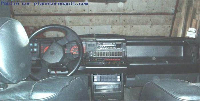 Tableau de bord R21 Turbo phase 1