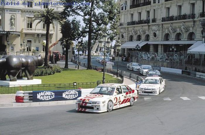 Course de R21 Turbo à Monaco