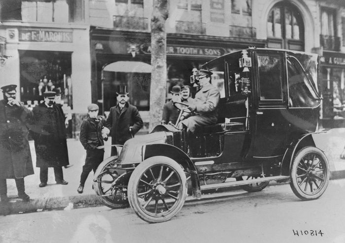 Taxi de la Marne Renault