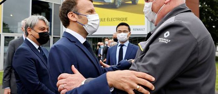 Emmanuel Macron était à l'usine de Douai ce lundi