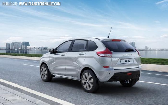 Lada XRay arrière
