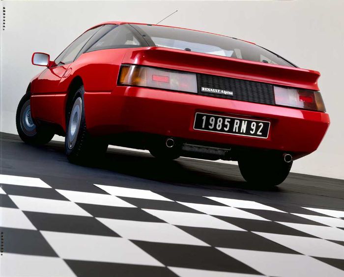 Alpine GTA 1985 vue arrière