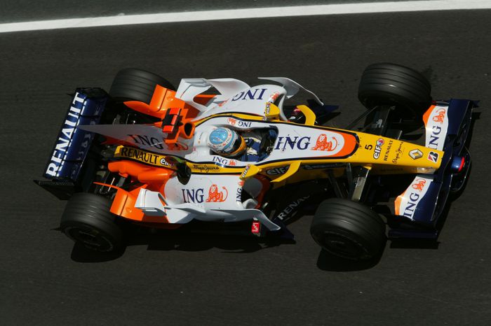 Renault F1 R28 2008
