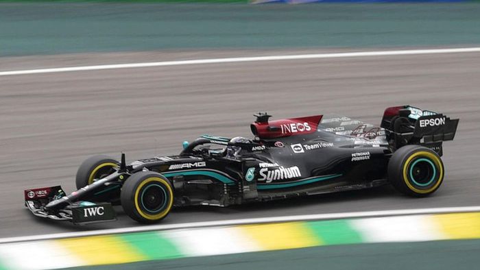 Hamilton s'impose pour la 97e fois de sa carrière