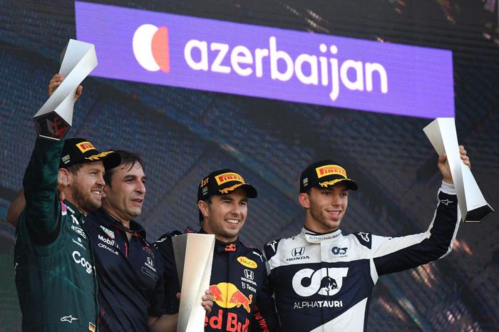 Sergio Perez, Sebastian Vettel et Pierre Gasly sur le podium en Azerbaidjan