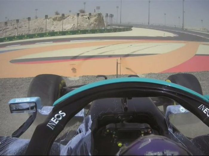 Hamilton a déclenché un drapeau rouge après sa sortie de piste 