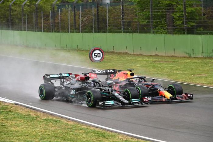 Verstappen s'impose devant Lewis Hamilton et Lando Norris