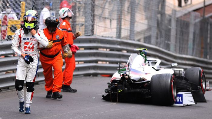 Pour la deuxième fois du week-end, Mick Schumacher détruit sa Haas