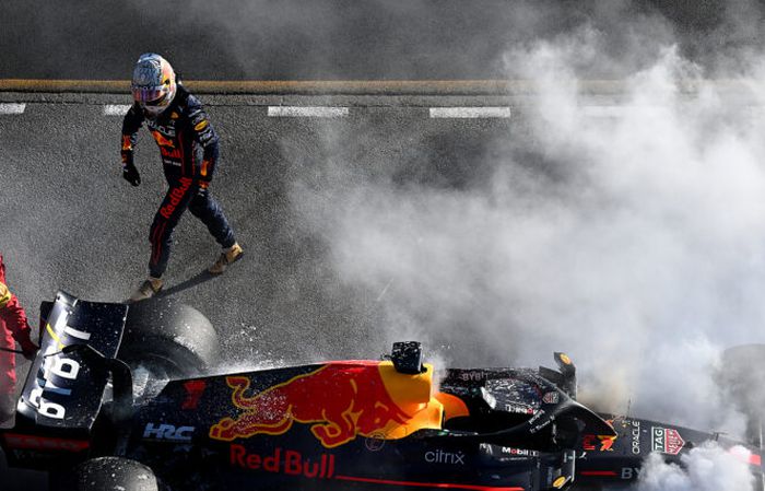 2 abandons en 3 courses pour le champion du monde en titre Max Verstappen