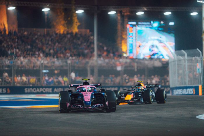 Pierre Gasly chassé par Hadjar