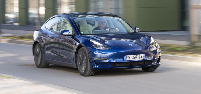 La Tesla Model 3, véhicule électrique le plus vendu de l'année