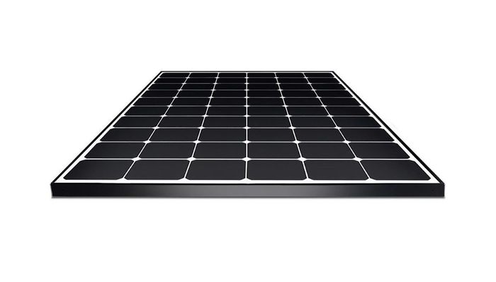 Le panneau solaire LG Neon 440W