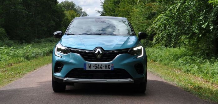 Essai Captur E-TECH 160