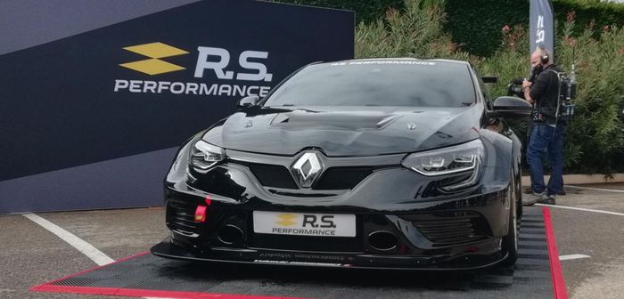 Renault Mégane RS TC4, la nouvelle pistarde pure et dure