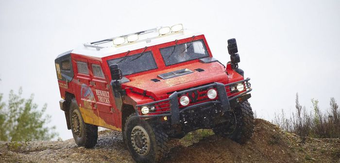 Renault Trucks Défense: Sherpa