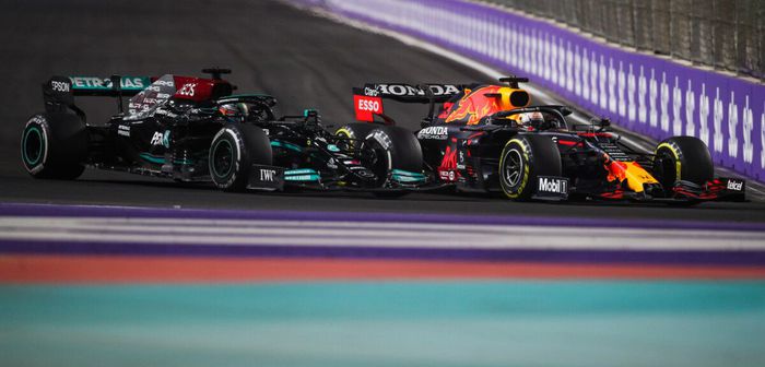 GP F1 Arabie Saoudite : Victoire de Lewis Hamilton dans une course folle