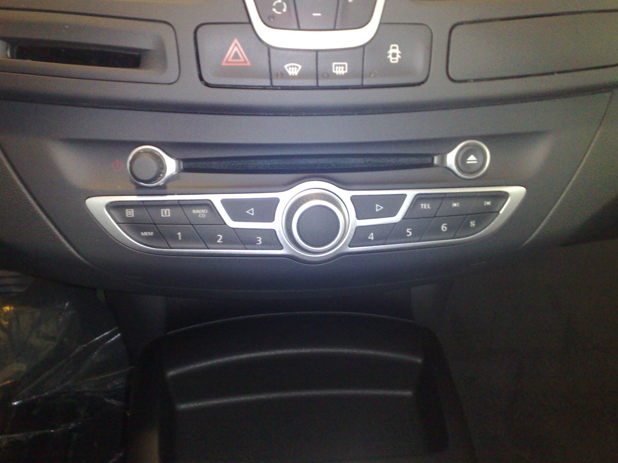 AUTORADIO RENAULT LAGUNA III PHASE 3 2013