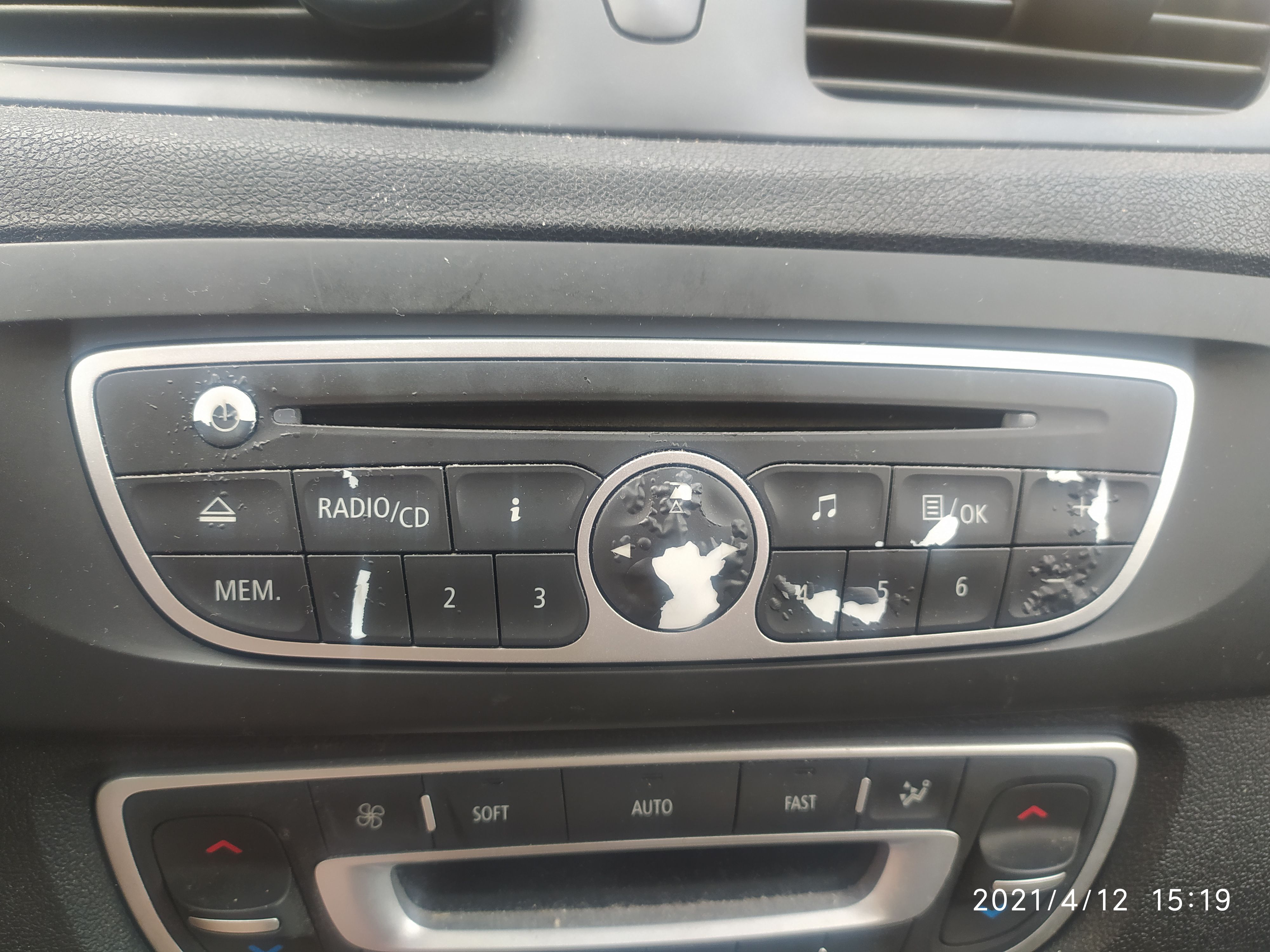 Autoradio d'origine RENAULT SCENIC 2