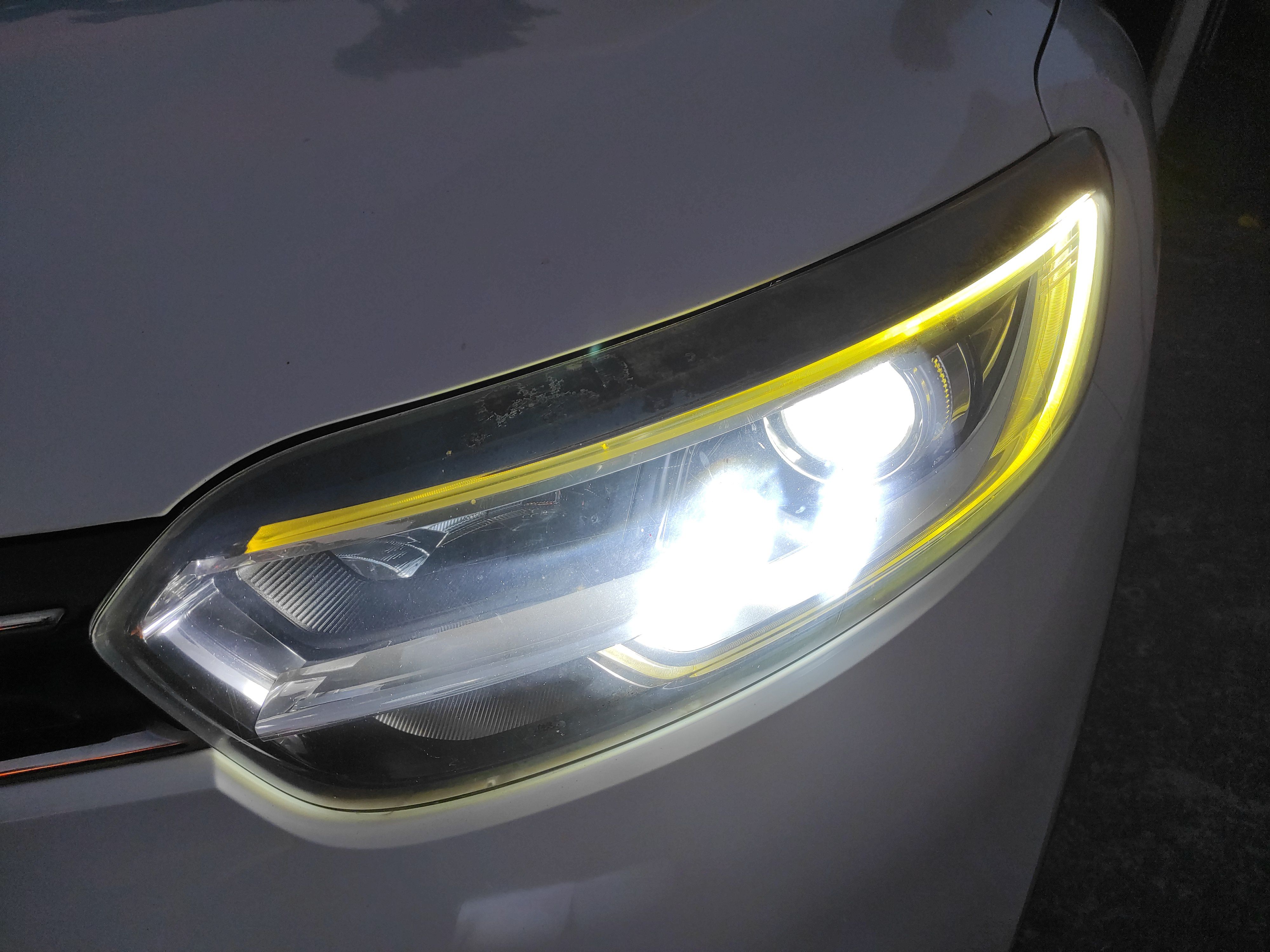 Feu de jour led kadjar / megane 4 qui faiblissent, Vert fluo -P0