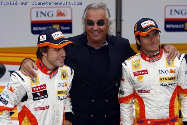 L'équipe Renault F1 2009 7